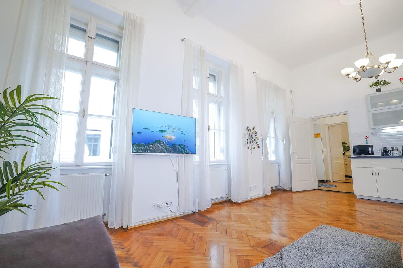 Budapest 1890 Classic Apartment