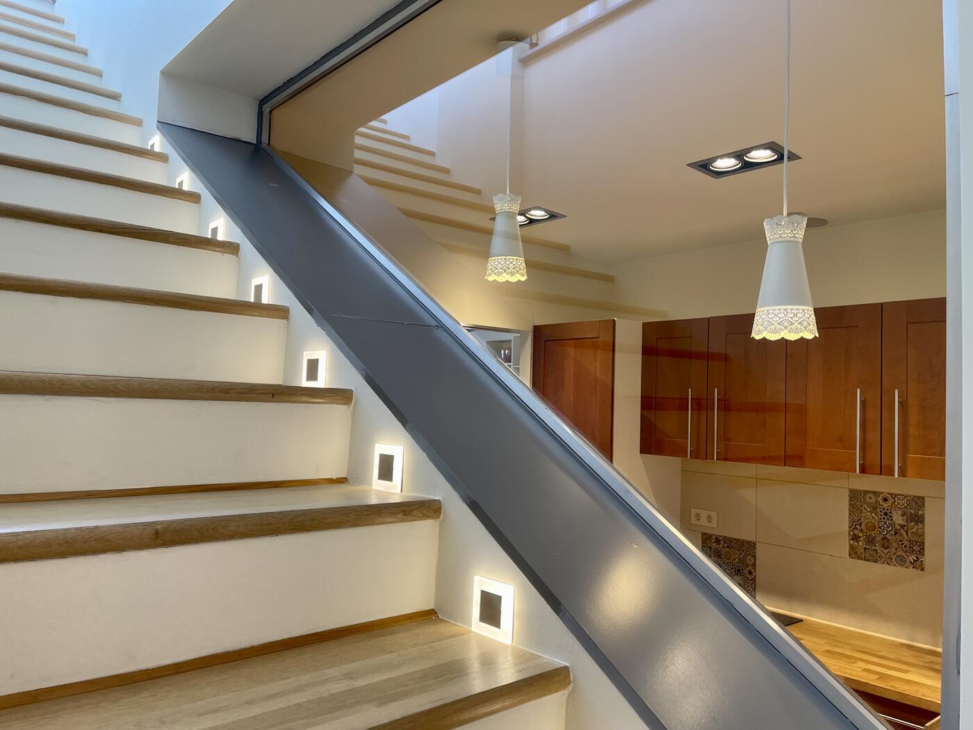 City Center Penthouse - Free Parking